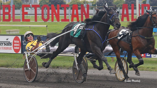 Jujubee returns for PASS final after 1:49.4 track-record win