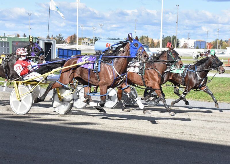56-1 long shot upsets at Hippodrome 3R